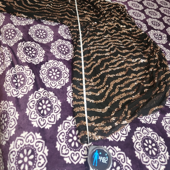 City Chic Size 16 Black and Rose Gold Sequin Party Dress - Picture 5 of 8